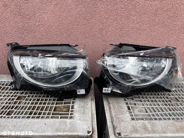 Lampa przednia FIAT 500E ZWYKŁE KOMPLET NOWE ORYGINALNE EUROPA