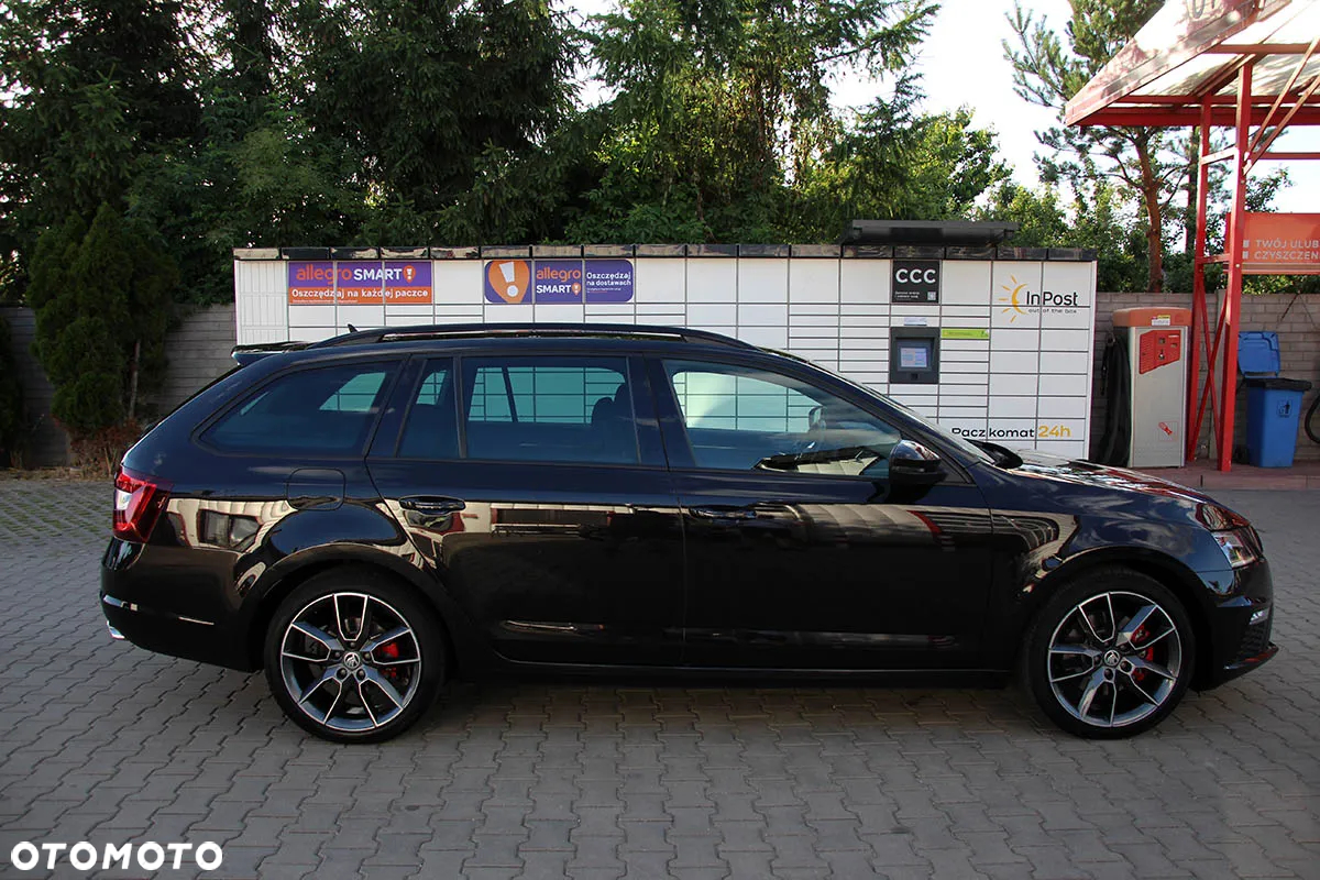 Skoda Octavia 2.0 TDI DSG RS - 6