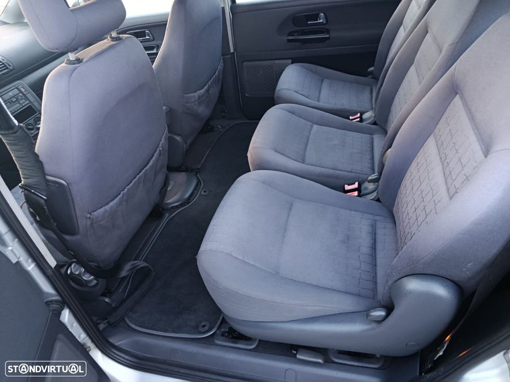 SEAT Alhambra 1.9 TDI Signo - 5