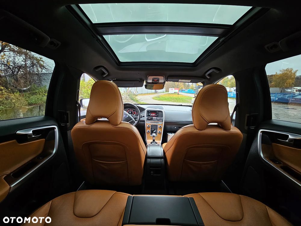 Volvo XC 60 D4 Geartronic Summum - 12