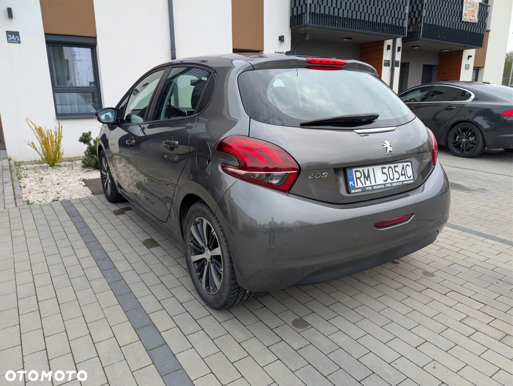 Peugeot 208 PureTech 82 Allure - 4