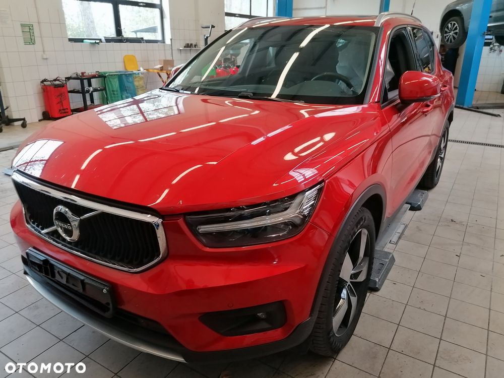 Volvo XC 40 - 1
