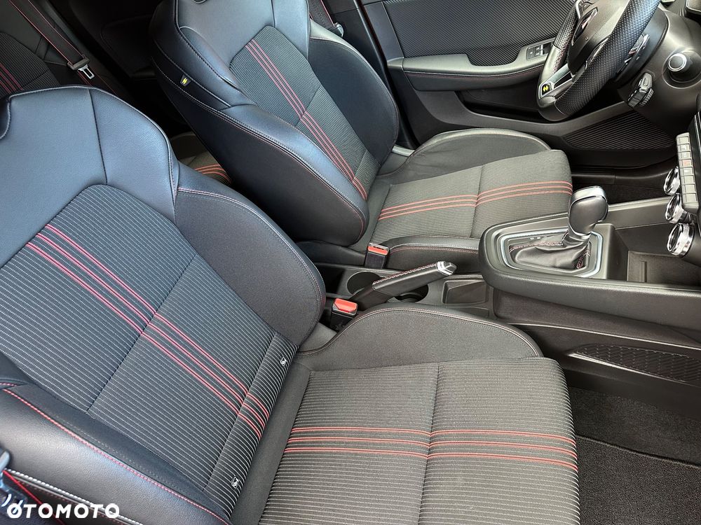 Renault Clio - 19
