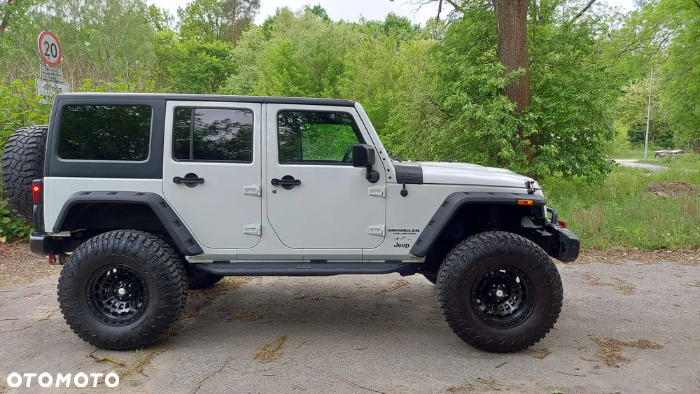 Jeep Wrangler 3.6 Unlim 75th Anniv - 7