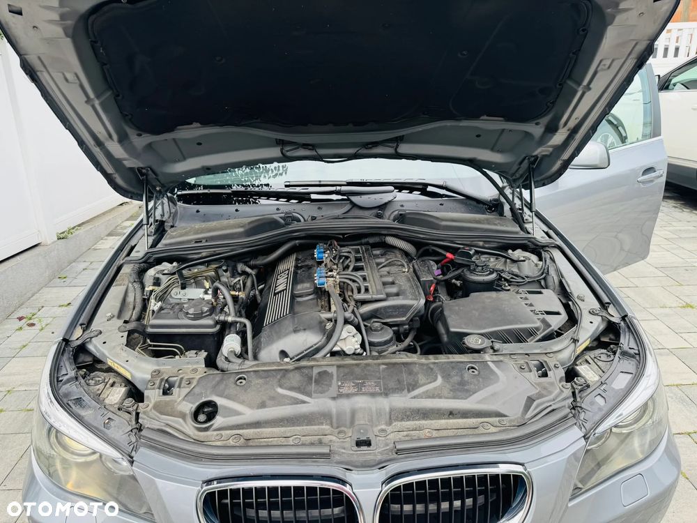 BMW Seria 5 - 38