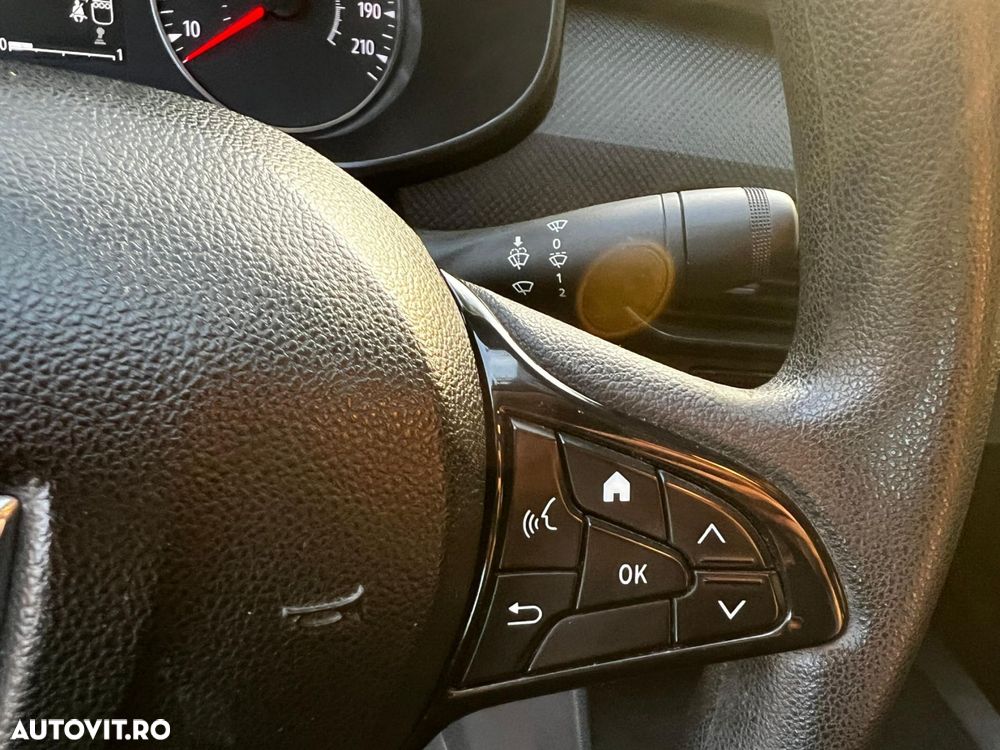 Dacia Logan - 23