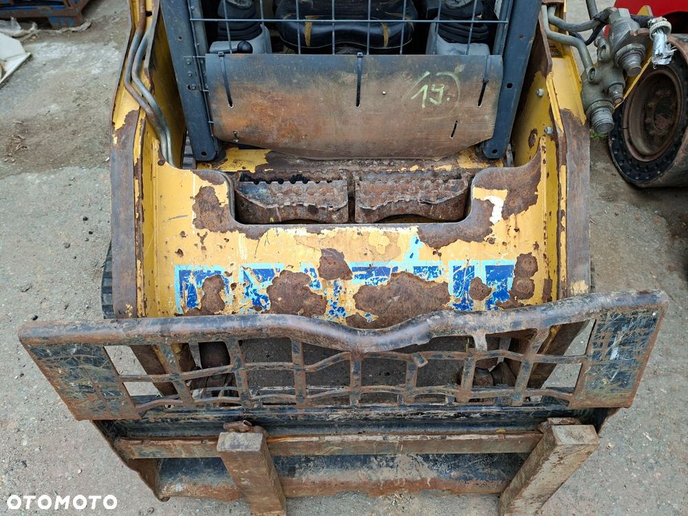 Caterpillar 257 B3 - 26