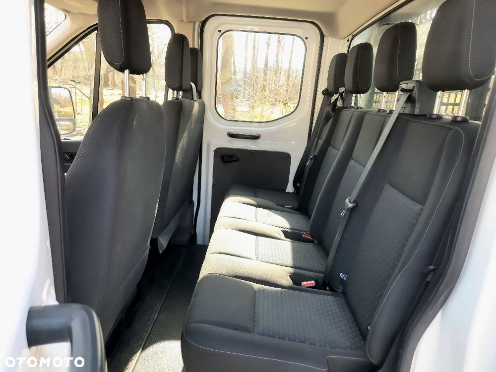 Ford TRANSIT DOKA 7osób - 18