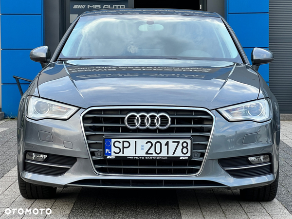 Audi A3 2.0 TDI (clean diesel) S tronic Attraction