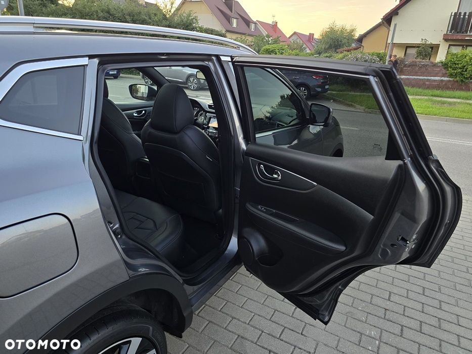 Nissan Qashqai 1.3 DIG-T DCT TEKNA - 36