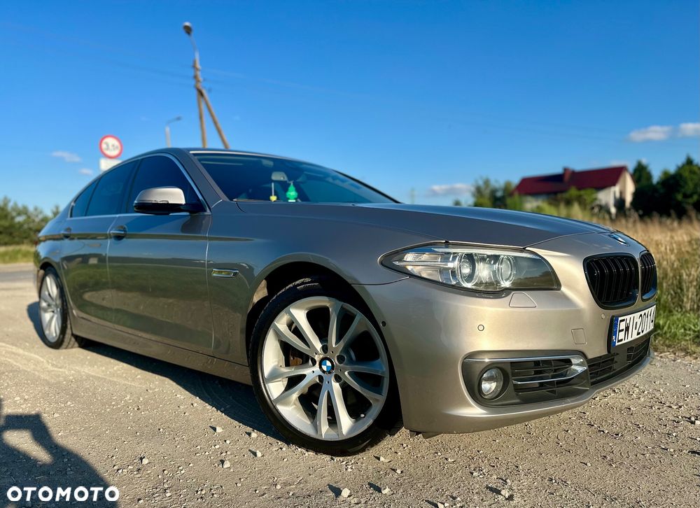 BMW Seria 5 535i xDrive Luxury Line - 2