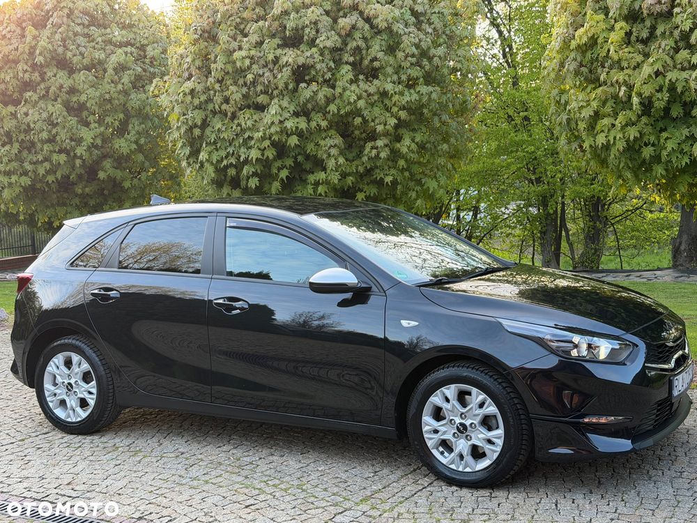 Kia Ceed - 15