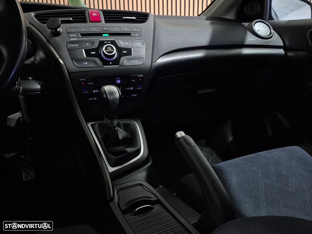 Honda Civic 2.2 i-DTEC Sport - 13