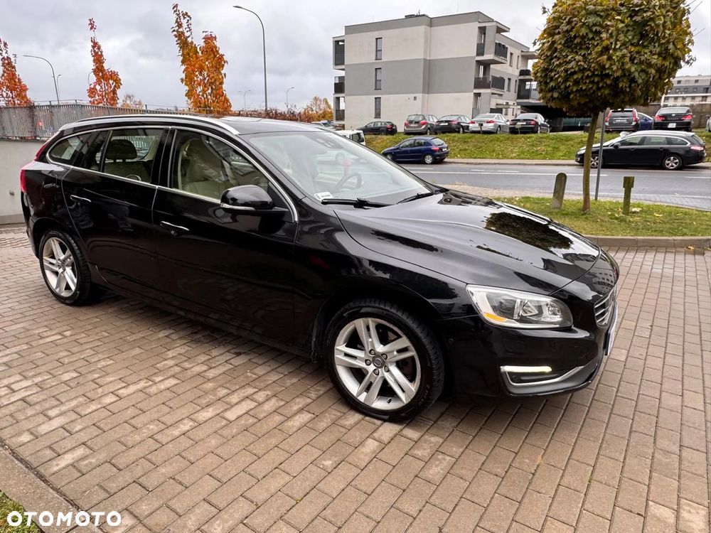 Volvo V60 D4 Drive-E Summum - 8