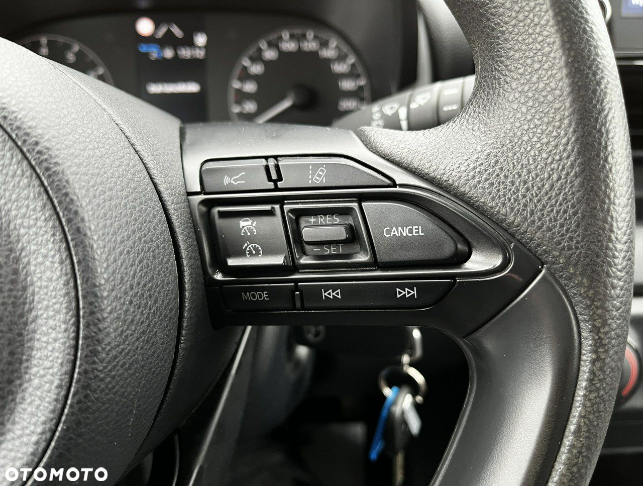 Toyota Yaris - 19