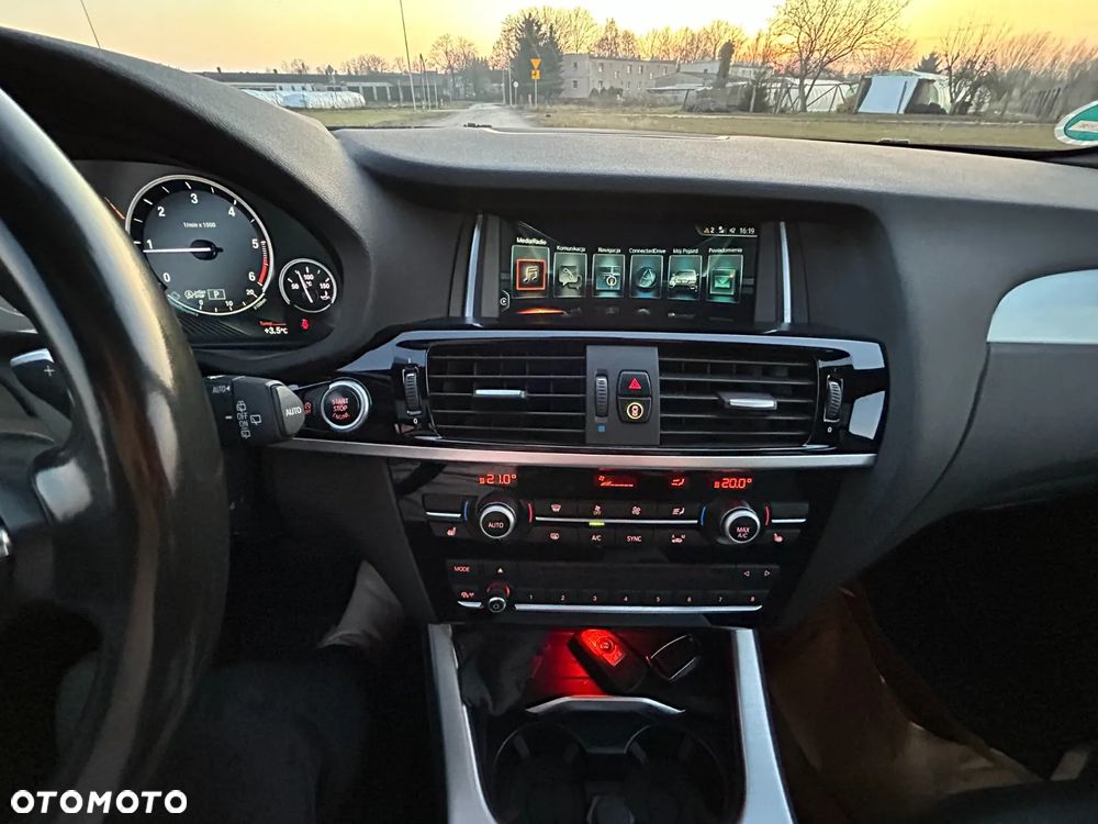 BMW X3 xDrive20d xLine - 11
