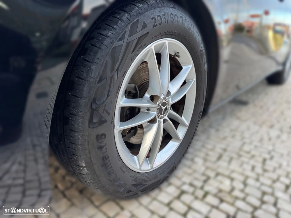 Mercedes-Benz A 180 d Style Plus Aut. - 10