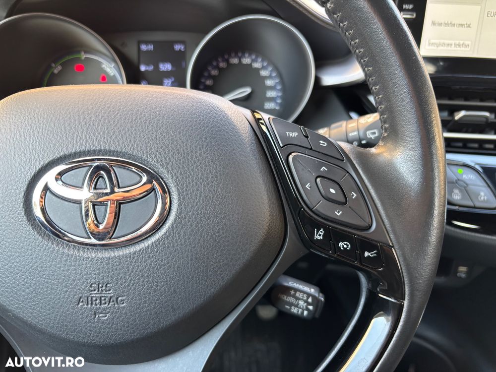 Toyota C-HR - 10