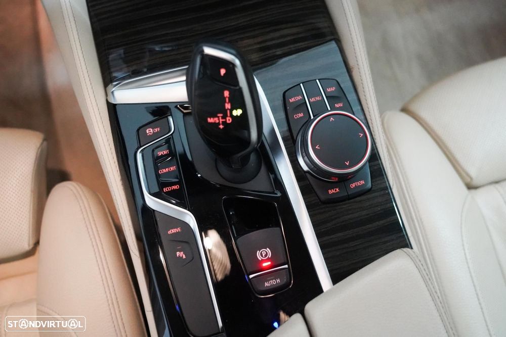 BMW 530 e iPerformance - 18