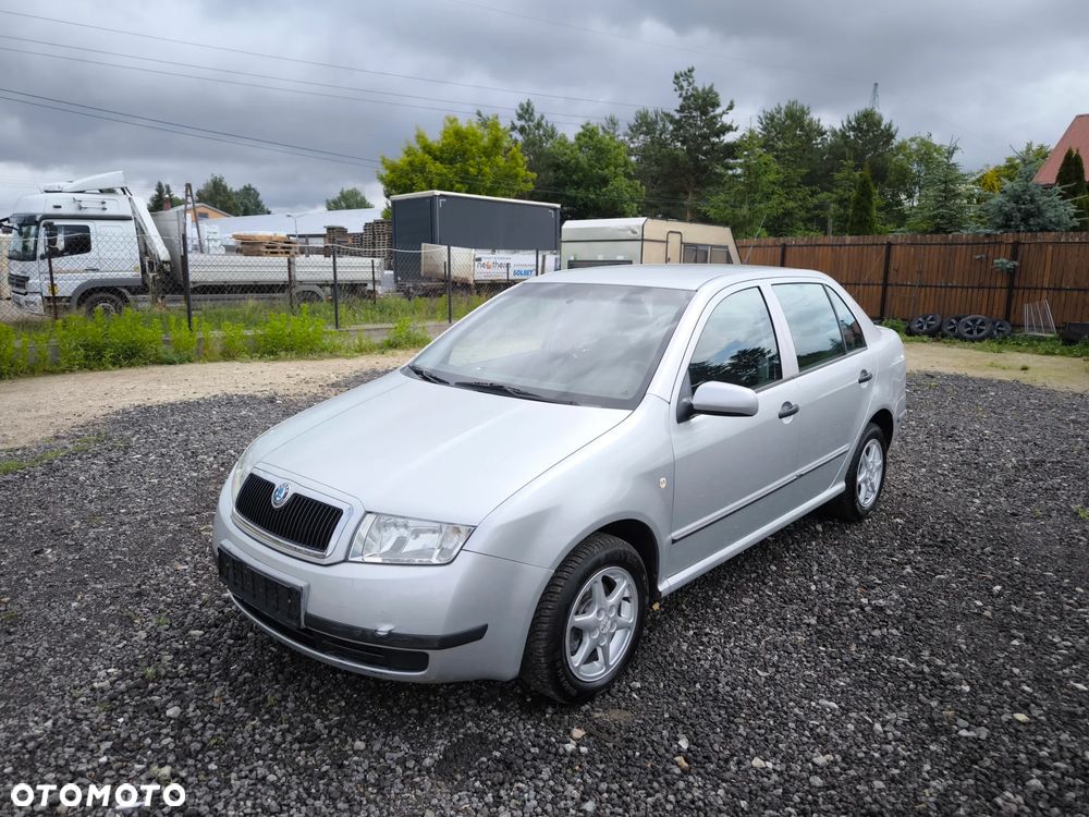 Skoda Fabia 1.4 16V Comfort - 4
