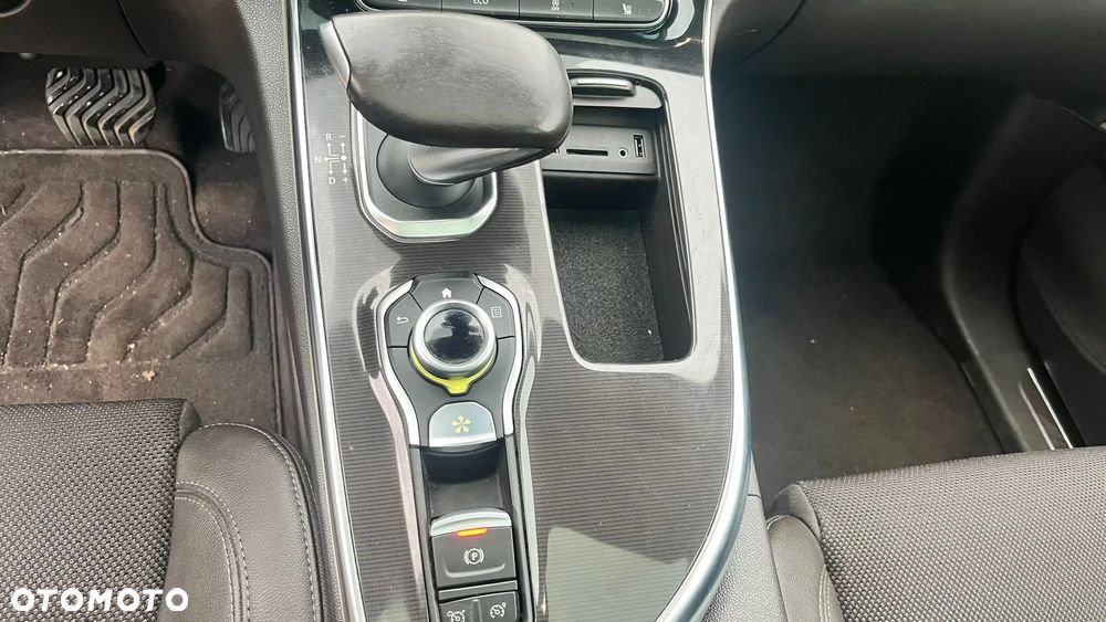 Renault Espace 1.6 dCi Energy Magnetic EDC - 31