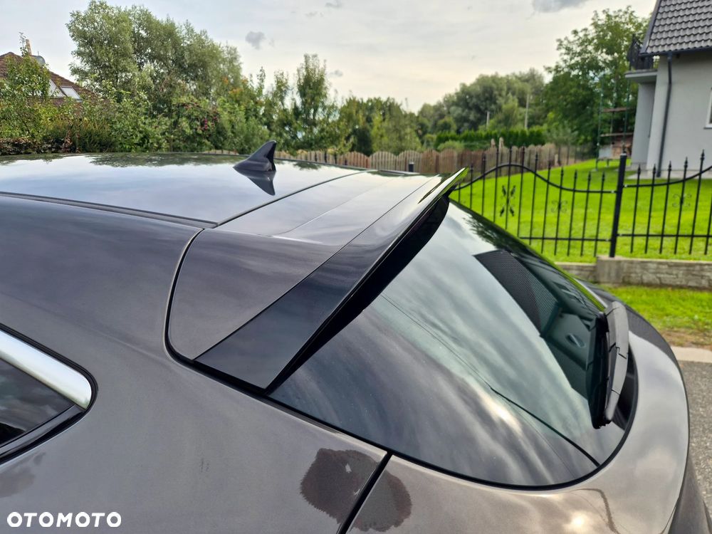 Opel Astra 1.6 T SIDI Sport S&S - 25