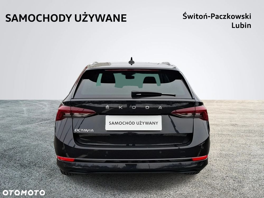 Skoda Octavia 2.0 TDI DSG Style - 4