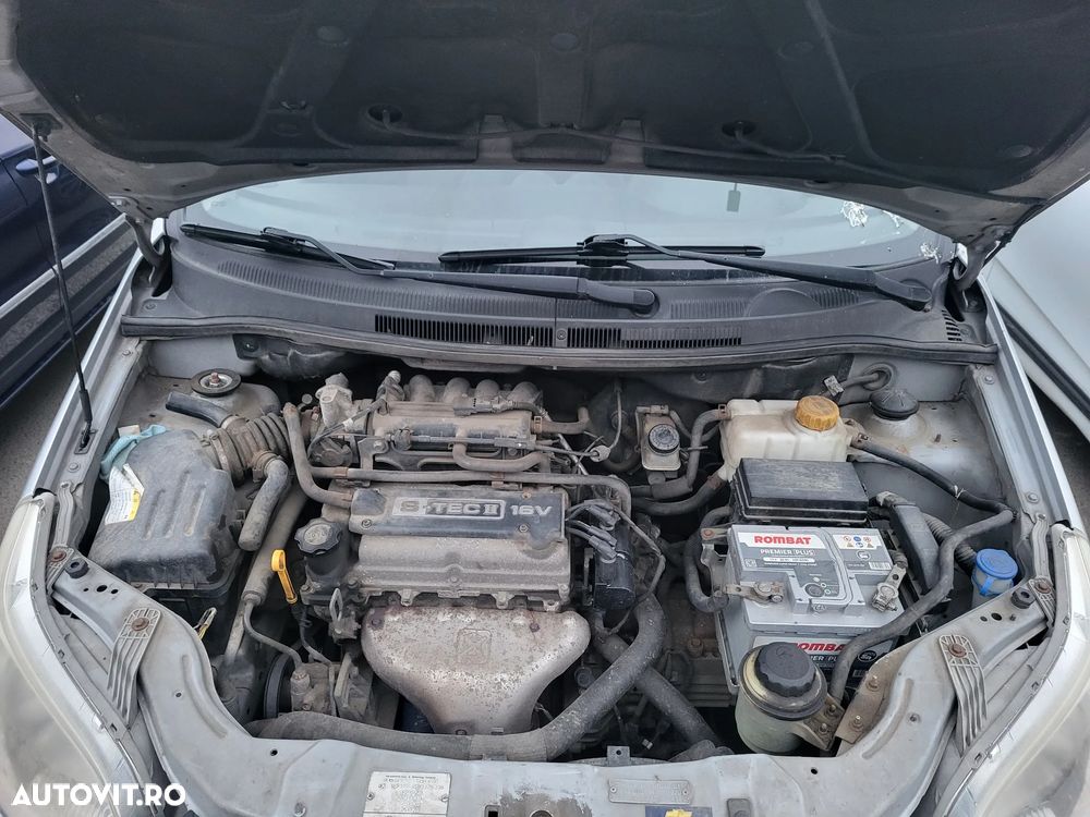 Chevrolet Aveo 1.2i S 504 - 10