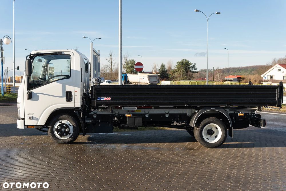 Isuzu M27 Final Edition - 4