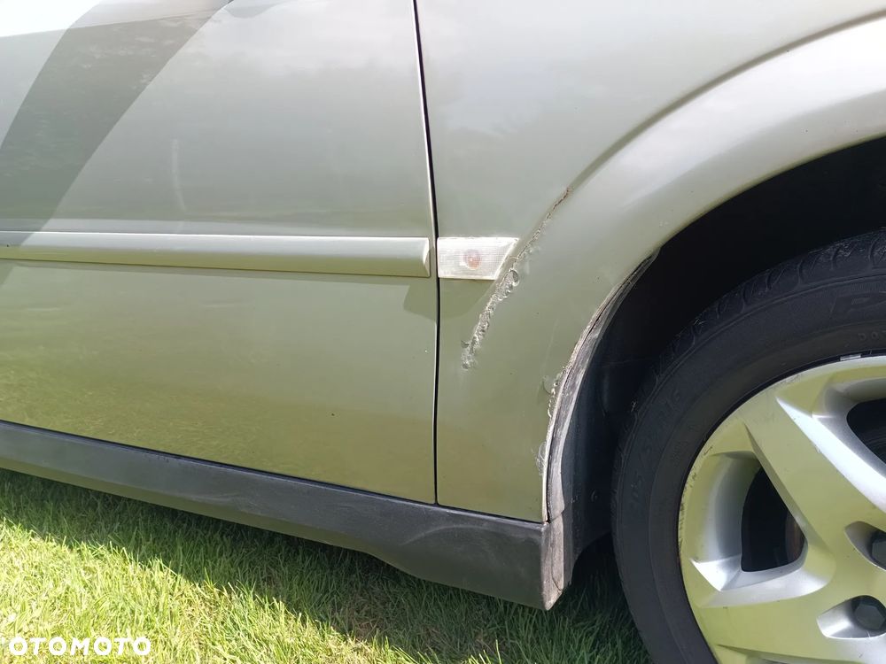 Opel Vectra 1.9 CDTI - 9