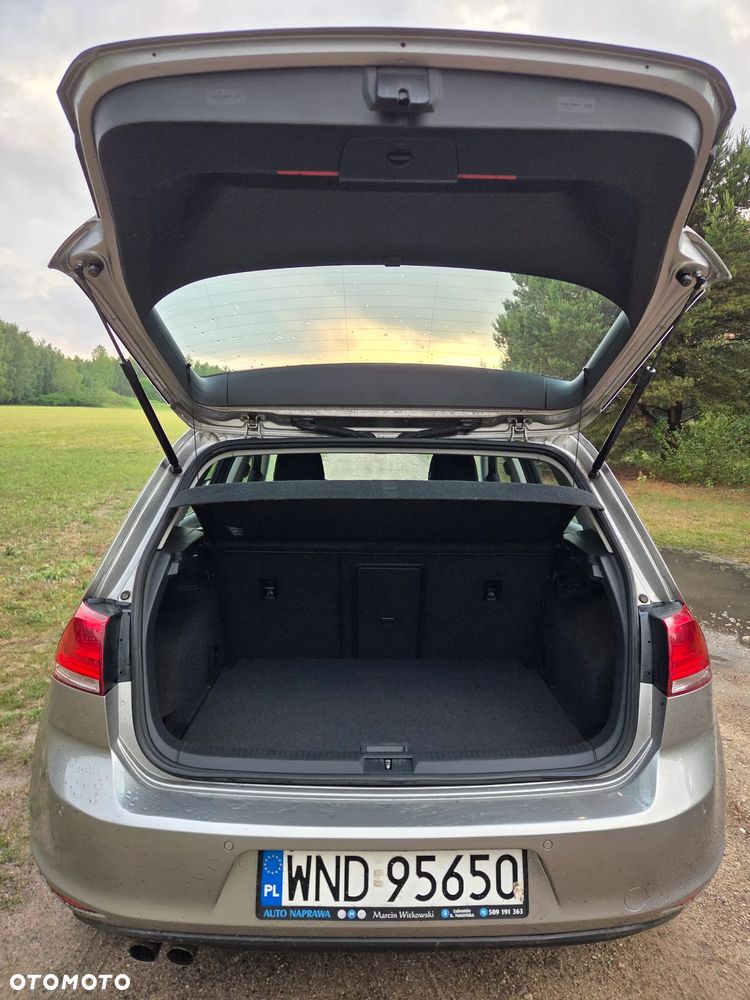 Volkswagen Golf 1.4 TSI BMT Comfortline - 30