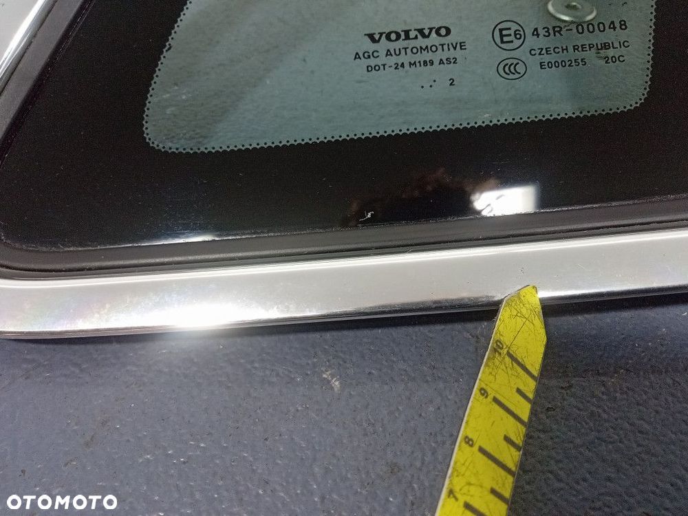 VOLVO V40 II SZYBA KAROSERYJNA TYŁ PRAWA TYLNA - 8