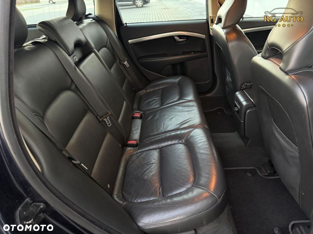 Volvo V70 - 30