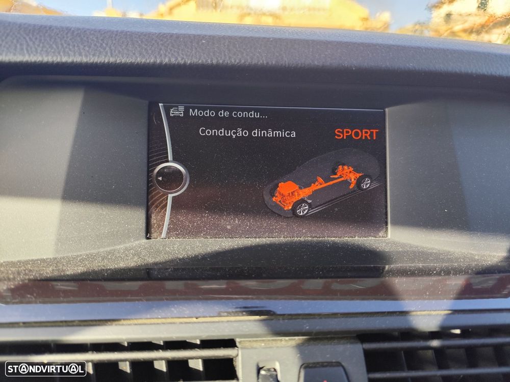BMW 520 d Auto - 12