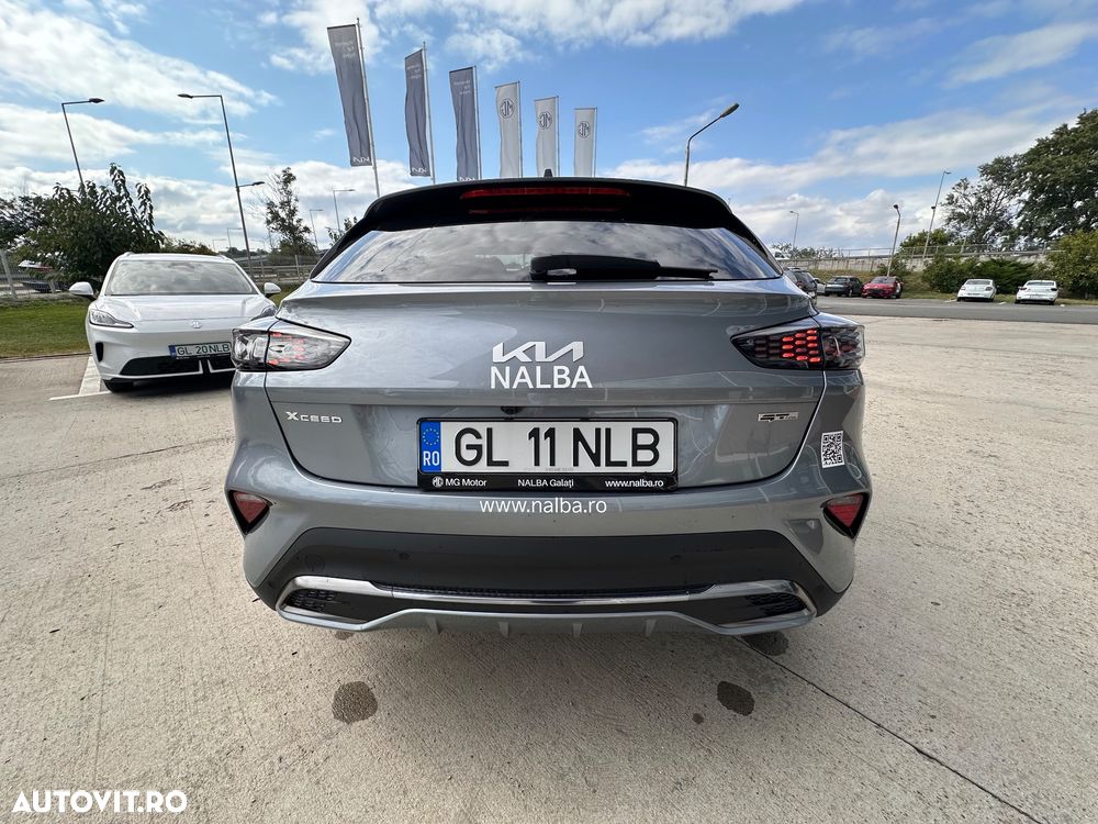 Kia XCeed - 4