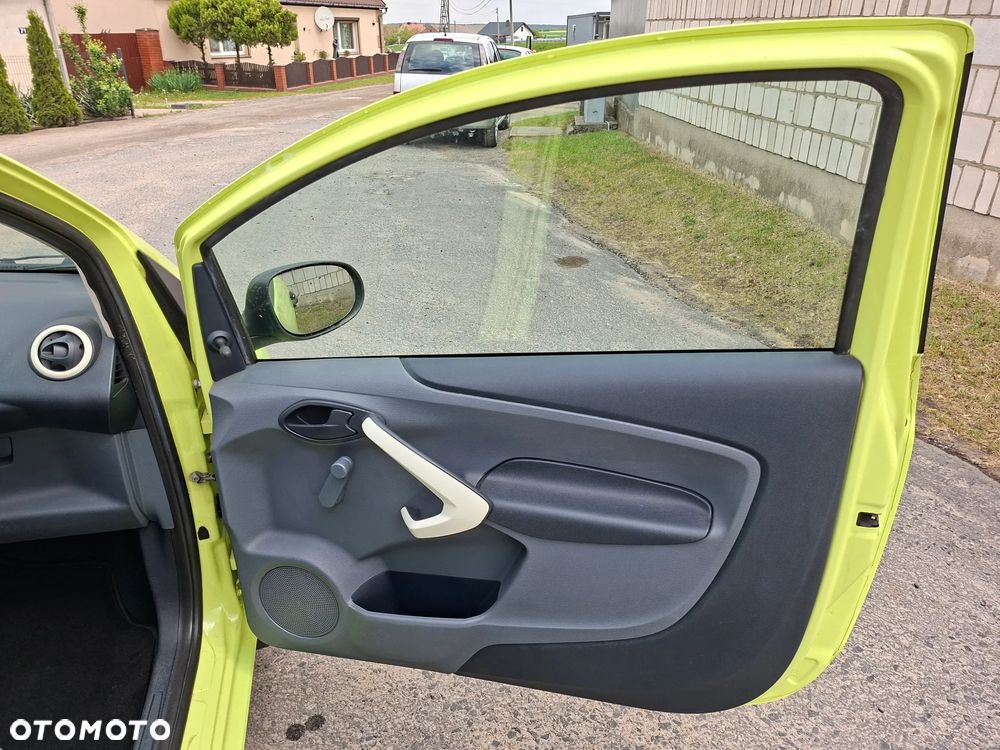 Ford KA 1.2 Concept - 17