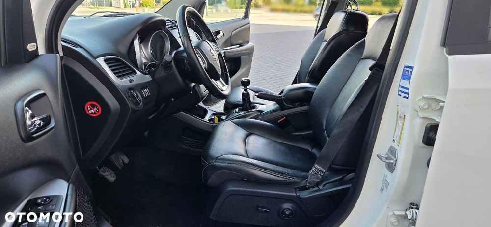 Fiat Freemont 2.0 Multijet 16V DPF Urban - 28