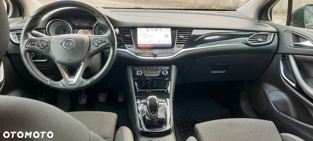 Opel Astra 1.4 T Elite - 22
