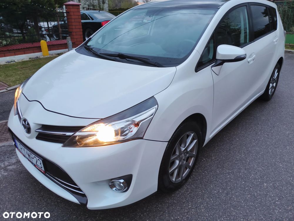 Toyota Verso 1.6 7-Sitzer Life - 24