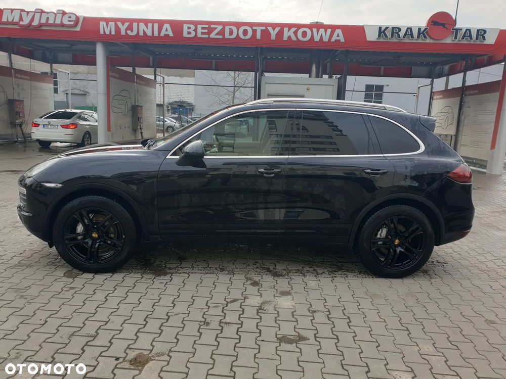 Porsche Cayenne - 17