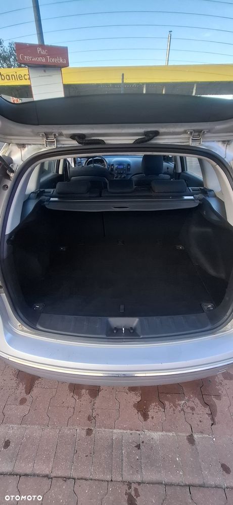 Hyundai i30 1.6 Classic + - 2