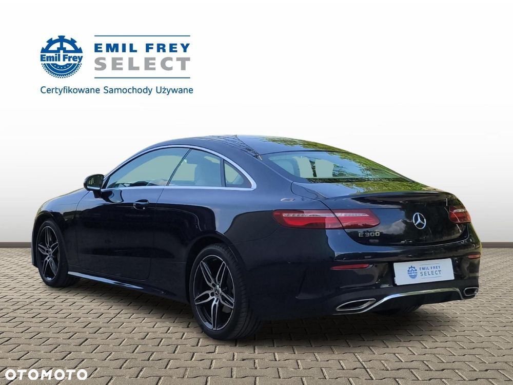 Mercedes-Benz Klasa E - 3