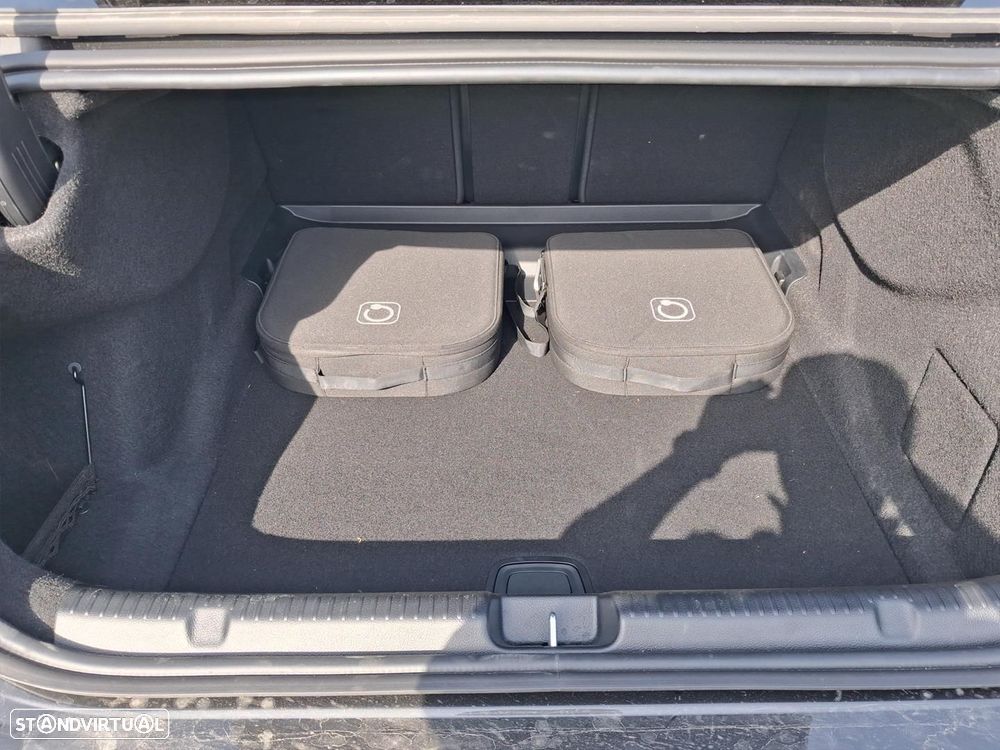 Mercedes-Benz EQE 300 Edition - 12