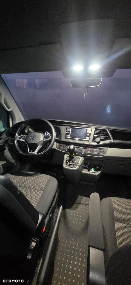 Volkswagen Transporter - 22