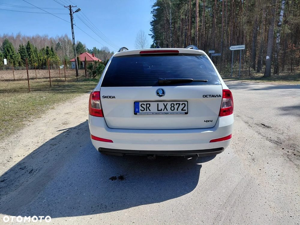 Skoda Octavia 2.0 TDI 4x4 DSG L&K - 12