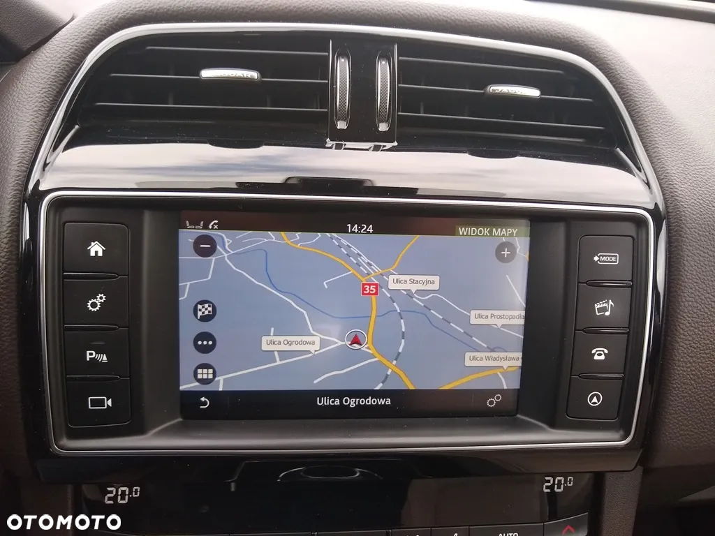 Jaguar F-Pace 2.0 i4D AWD Prestige - 16