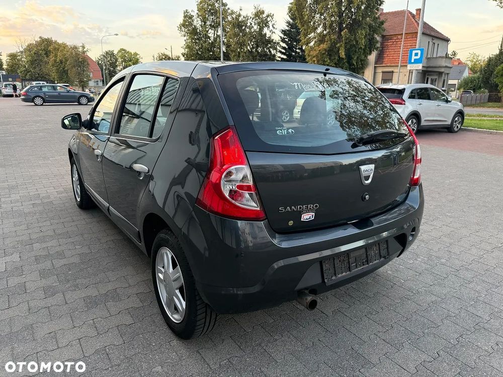 Dacia Sandero 1.6 MPI Laureate - 11