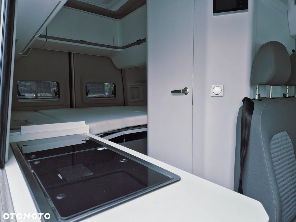 Volkswagen California - 30