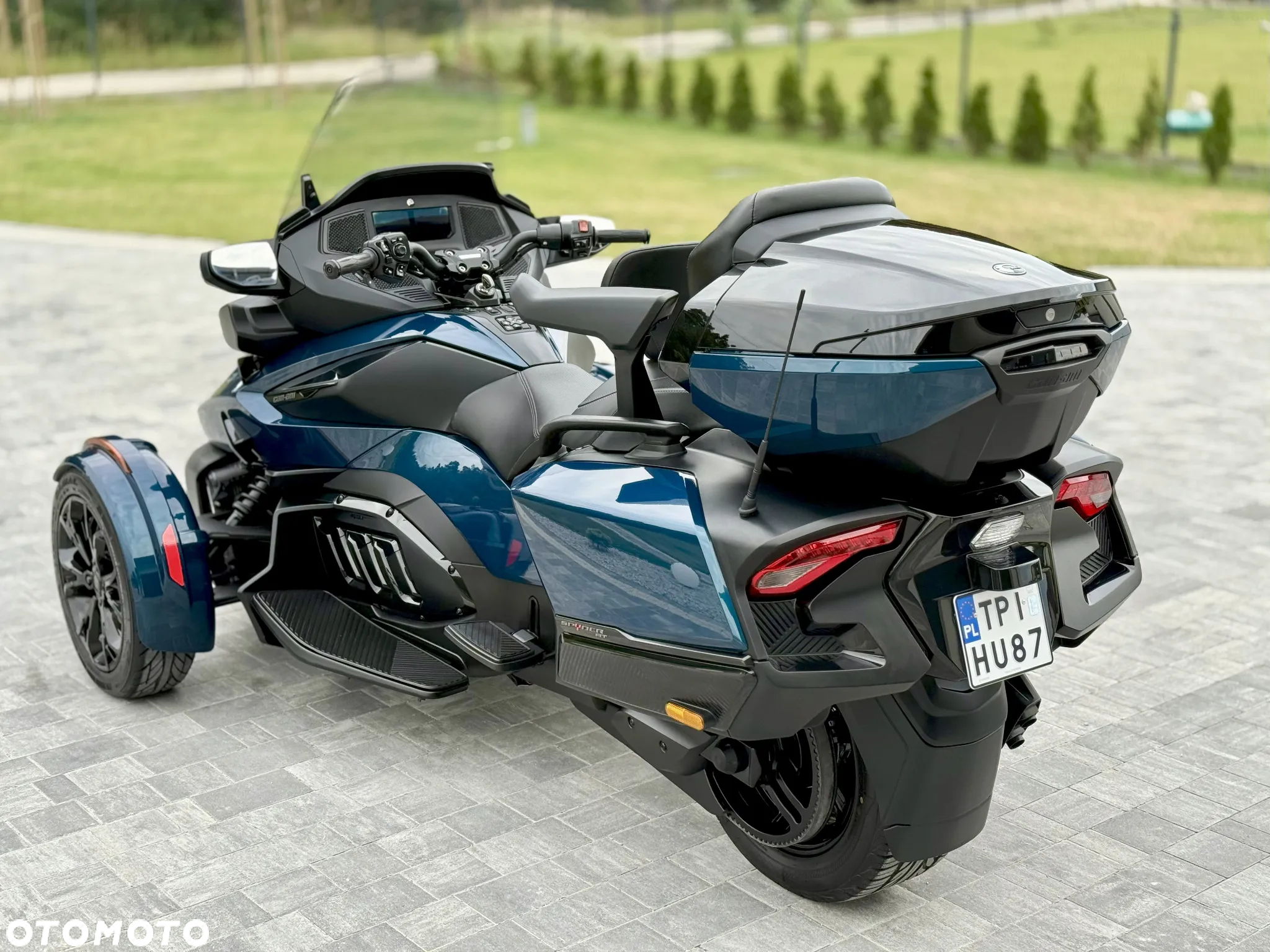 Can-Am Spyder - 5