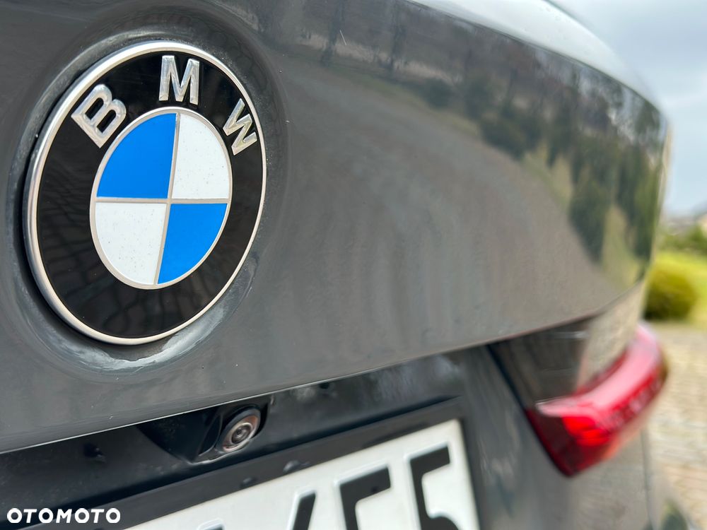 BMW Seria 3 - 26